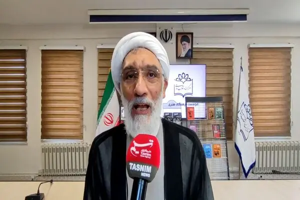پورمحمدی:حضور مردم در خیابان ها نقطه عطفی در تاریخ ملت هاست 