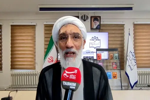 پورمحمدی:حضور مردم در خیابان ها نقطه عطفی در تاریخ ملت هاست 