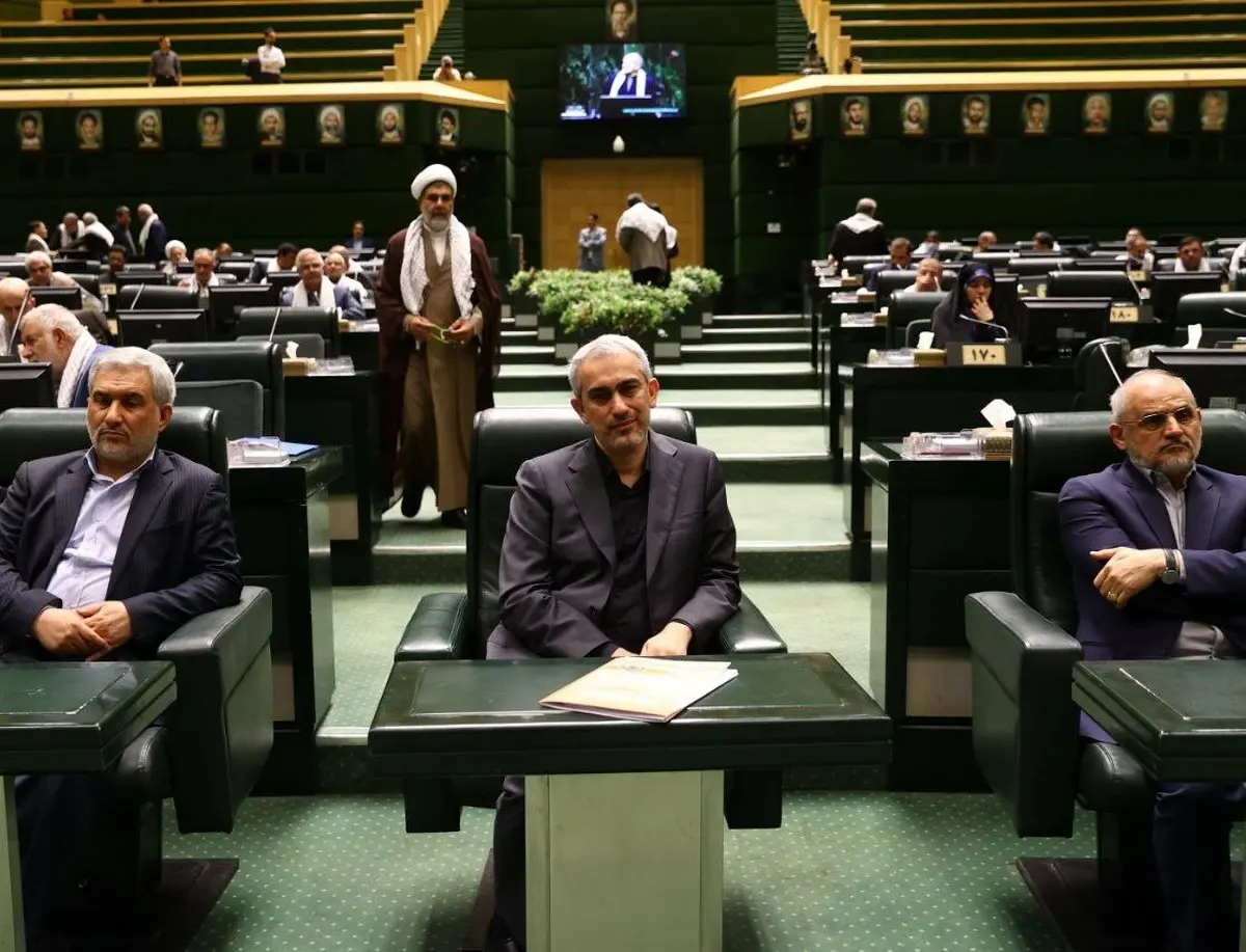 جزئیات جلسه رای اعتماد به وزیر پیشنهادی اقتصاد؛ مجلس وارد فاز بررسی نهایی شد