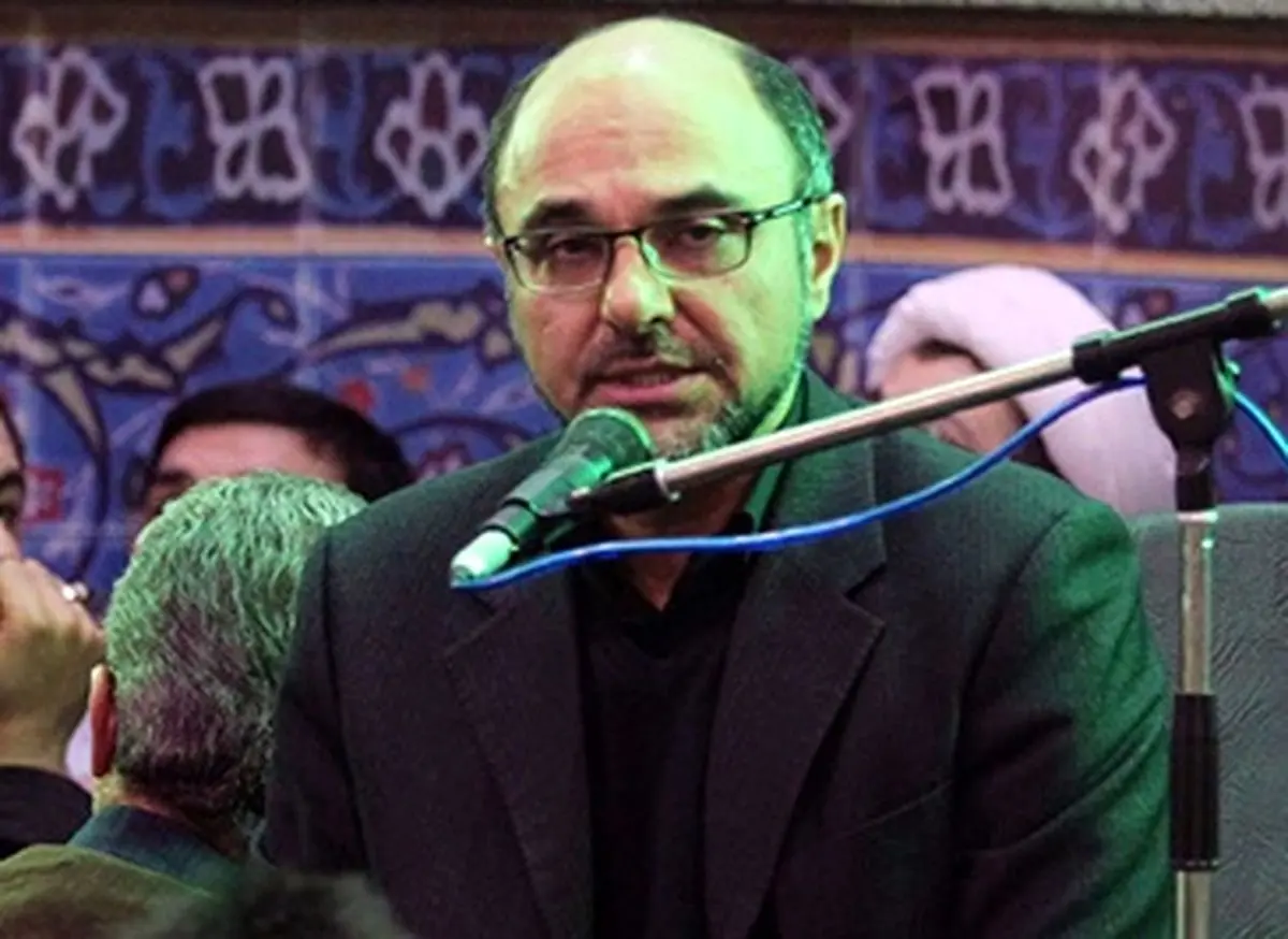 توئیت برادر خانم سید خامنه‌ای جنجالی شد