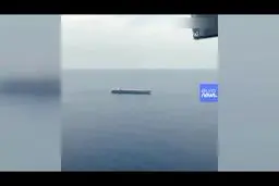  ناو هواپیمابر «یواس‌اس جرالد فورد» زیر یک انفجار مهیب