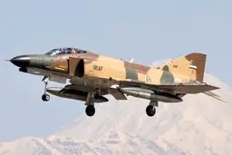 عملیات قدرتمندانه بمب‌افکن‌های فانتوم F-4 نیروی هوایی ارتش
