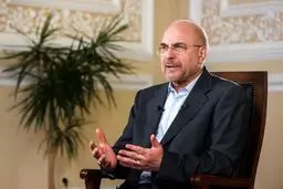 طعنه تند روزنامه هم‌میهن به قالیباف: نوبر است که هیچوقت ثبات ندارید