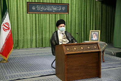  ارتباط تصویری رهبر انقلاب با نمایندگان مجلس شورای اسلامی
