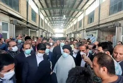 رئیسی و مردم