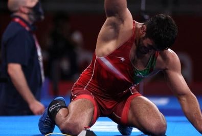 تصاویر تلخ از حسن یزدانی پس از باخت در فینال