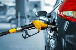 گزارش زنده CNN از وضعیت بنزین در تهران