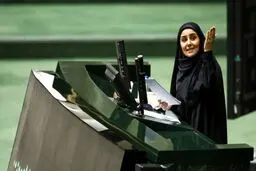 سوال از وزیر راه با ۵۵ امضا کلید خورد