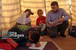 تصاویر تحصیل در چادرهای عشایری و امکانات کم