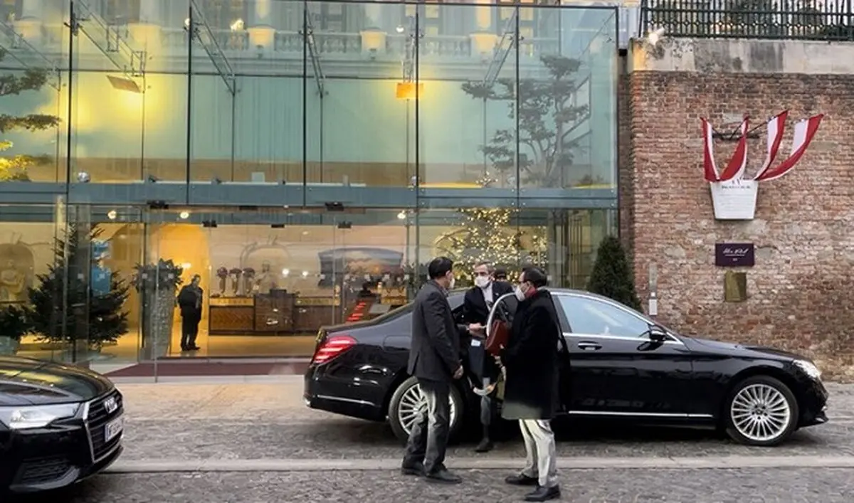 بازار داغ خبرسازی در وین !