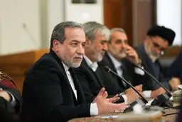 جلسه اضطراری مجلس با عراقچی برای بررسی توافق با آژانس