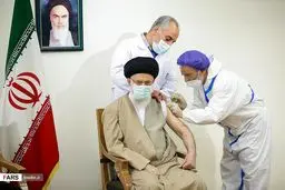 دریافت واکسن ایرانی کرونا توسط رهبر انقلاب(گزارش تصویری)
