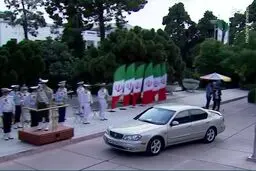 خودروی حسن روحانی در مراسم تحلیف رئیسی