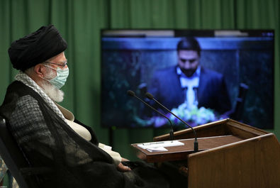  ارتباط تصویری رهبر انقلاب با نمایندگان مجلس شورای اسلامی