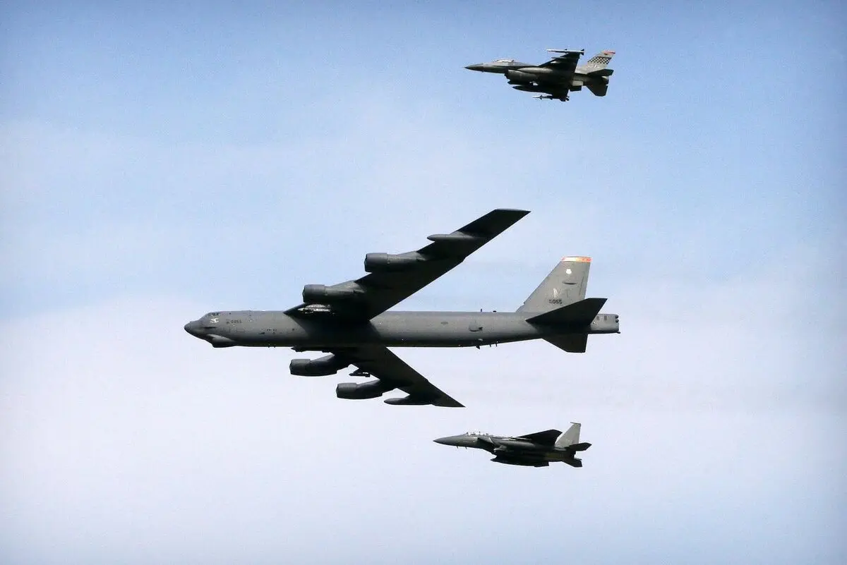 بمب افکن های استراتوسفر B52 از عملیات علیه ایران خارج شدند