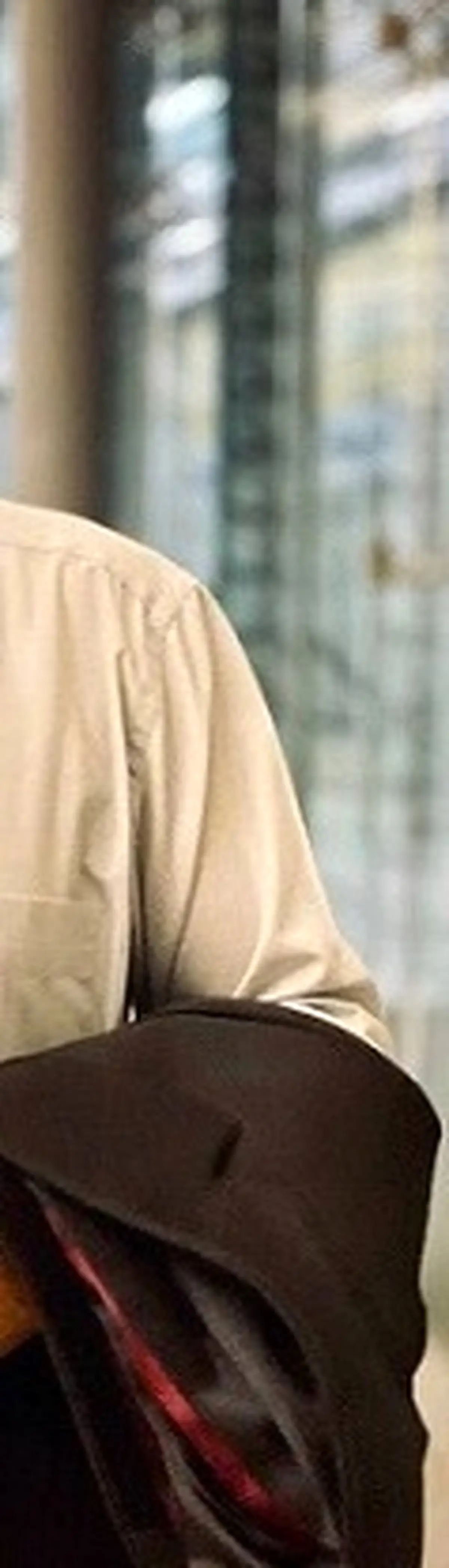  تحصن محمود احمدی نژاد در فرودگاه امام خمینی