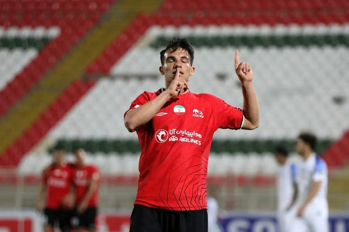 خشم  حسین زاده از فصلی که گذشت!