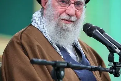 رهبر انقلاب