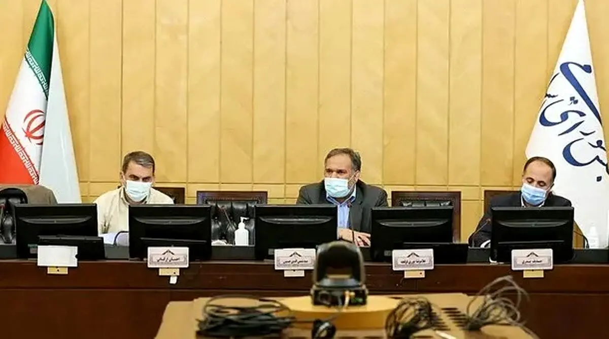 وزیر اقتصاد احمدی‌نژاد رئیس ماند | جزئیات کامل