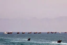 تصاویر دیدنی از رژه دریایی روز ملی خلیج فارس در کیش