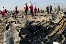 انتقاد روزنامه فرهیختگان از روشن نشدن ابهامات فاجعه هواپیمای اوکراینی