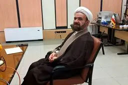 تولیت حرم شاهچراغ برای انتخابات خبرگان ثبت‌نام کرد