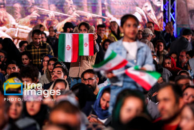 زانو زنندگان