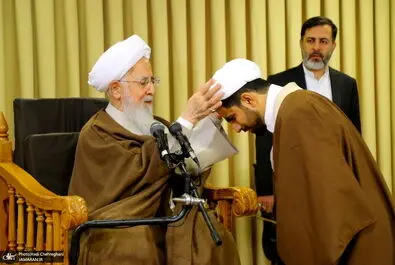 عمامه گذاری طلاب