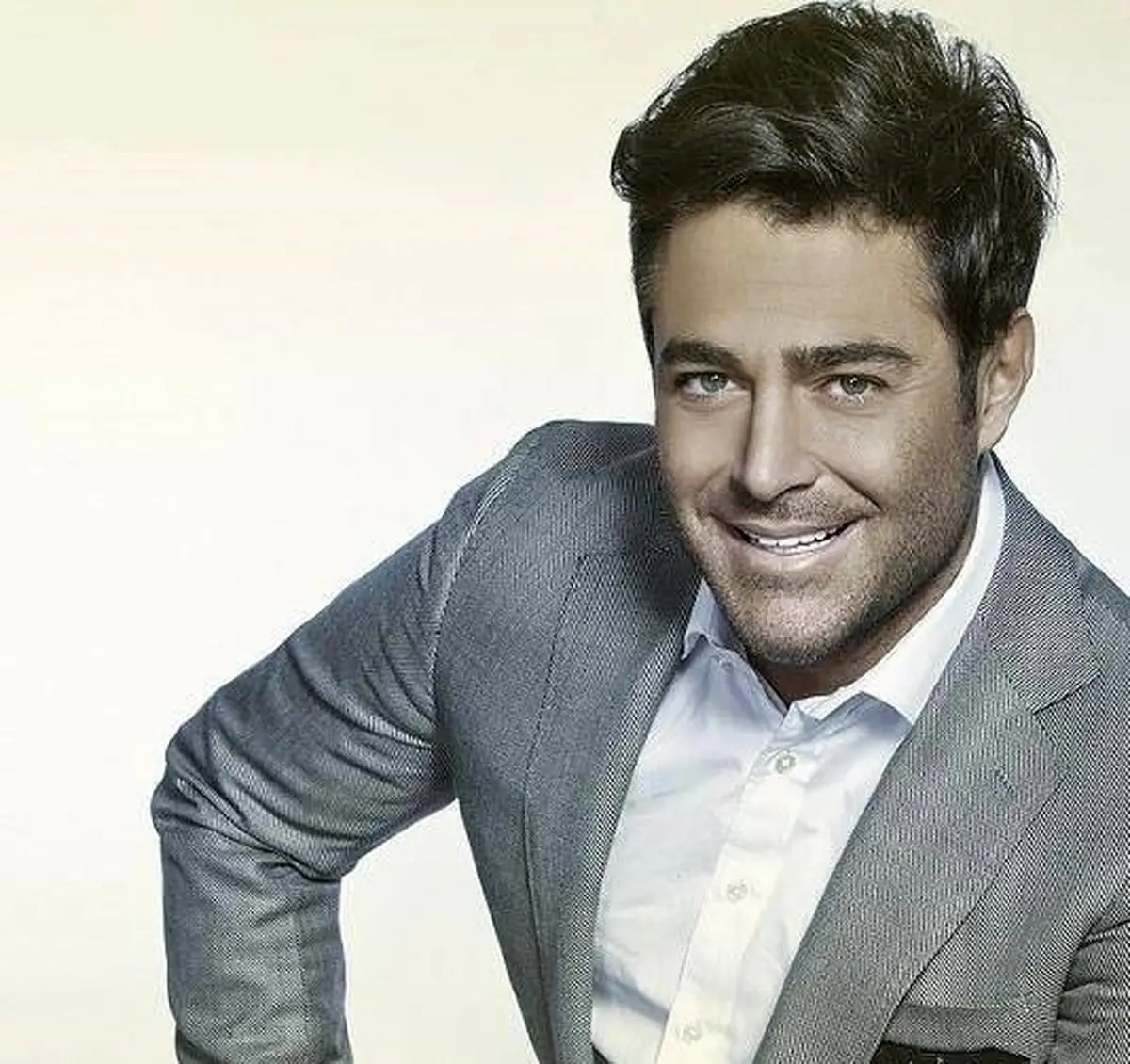 برادر محمدرضا گلزار کاندیدای شورای شهر شد+تصاویر دیده نشده

