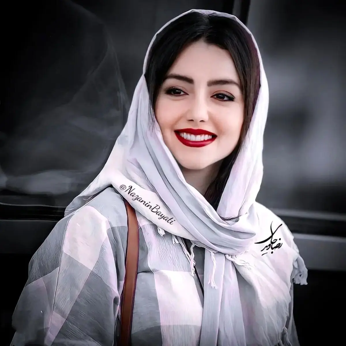 تفریح لاکچری نازنین بیاتی در زمستان | خانم با پولش چه پزی میده