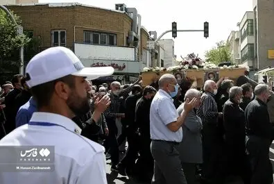  آیت الله موسوی بجنوردی