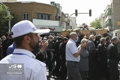 آیت الله موسوی بجنوردی