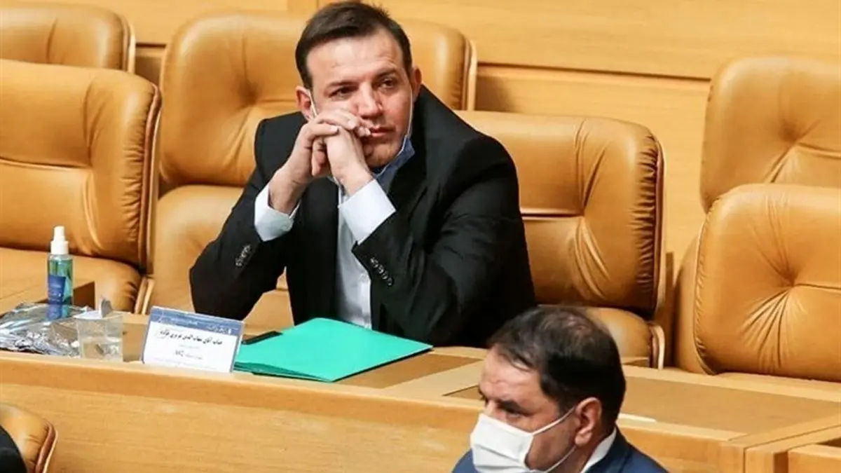 منتقد فدراسیون هم نوچه جادوگر است