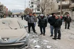 چرا تهران «خالی» نشد؟ 