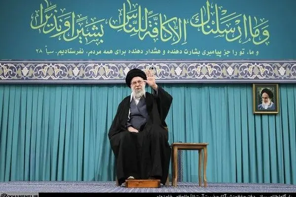 رهبر انقلاب: ما آمریکا را مجرم می‌دانیم