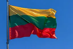 لیتوانی ۳ دیپلمات چینی را اخراج کرد