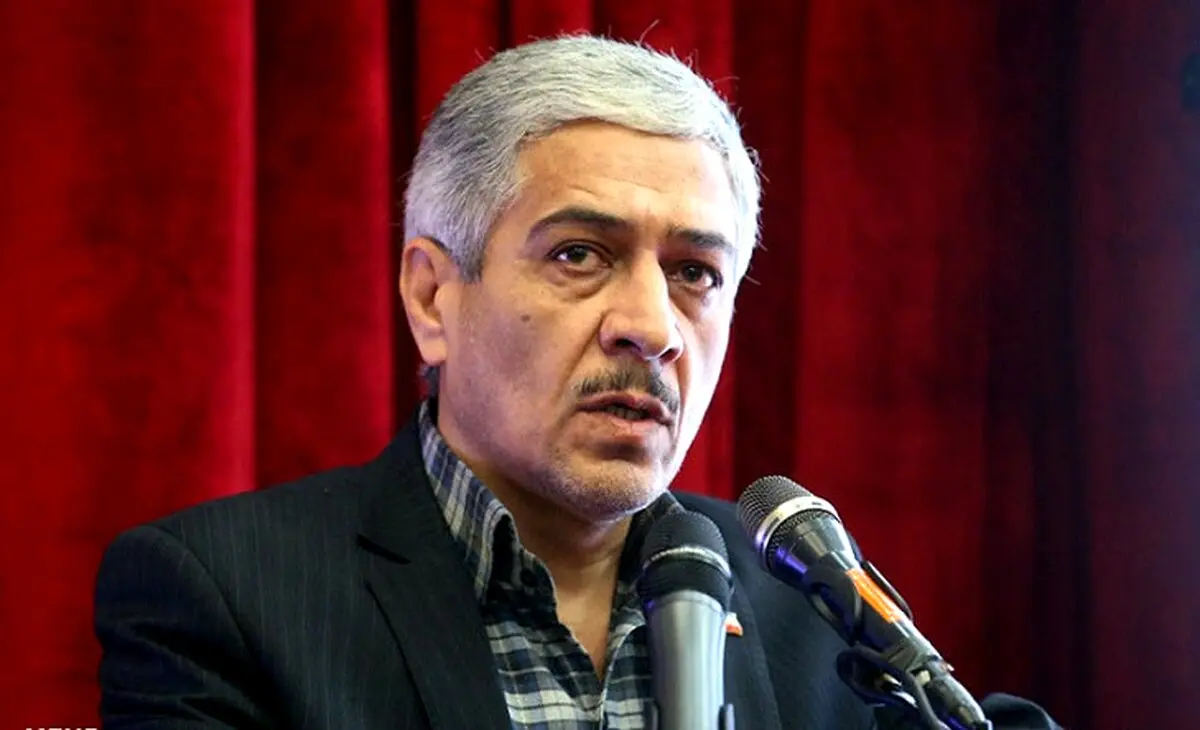 همتی: با حذف ارز ترجیحی دارو با جان مردم بازی کردند