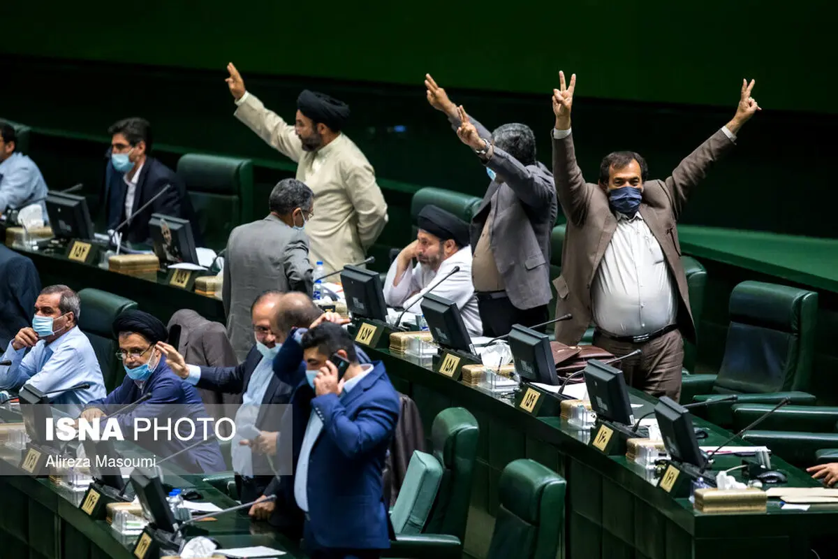 قرارگاه سایبری عمار: آقایان مجلس! ضامن نارنجک را نکشید