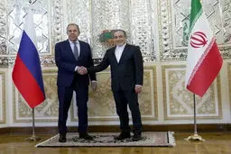 جلسه عراقچی و لاوروف پشت درب های بسته