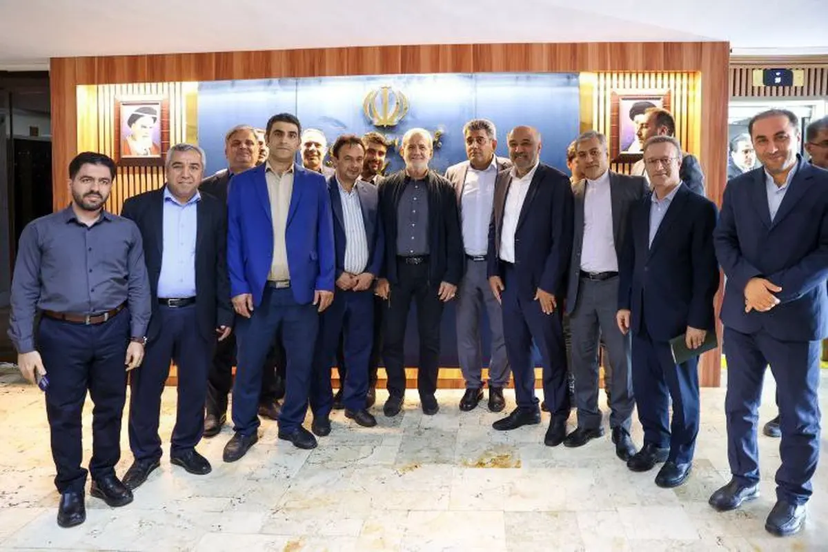 حضور پزشکیان در وزارت تعاون، کار و رفاه اجتماعی