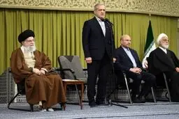  سخنان پزشکیان در دیدار مسئولان نظام با رهبر انقلاب