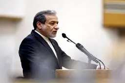 عراقچی: زیر بار حرف زور نداشتن حق غنی‌سازی نمی‌رویم