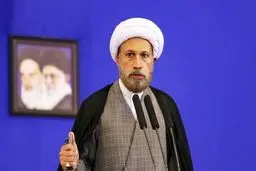 کنایه امام جمعه شیراز: گناه اختلاس از سگ‌گردانی هم سنگین‌تر است! 