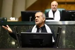 تصاویر صحن علنی جنگی مجلس با حضور رئیس جمهور