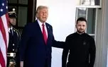 خرافاتی بودن ترامپ با نشان دادن دست شاخدار لو رفت
