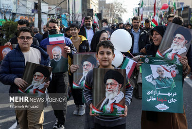 راهپیمایی ۲۲ بهمن