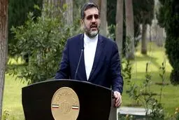 صحبت های مهم وزیر ارشاد درباره ممنوع الکاری هنرمندان