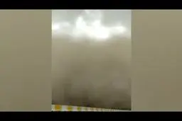 تصاویر هولناک از طوفان شن در سیستان وبلوچستان