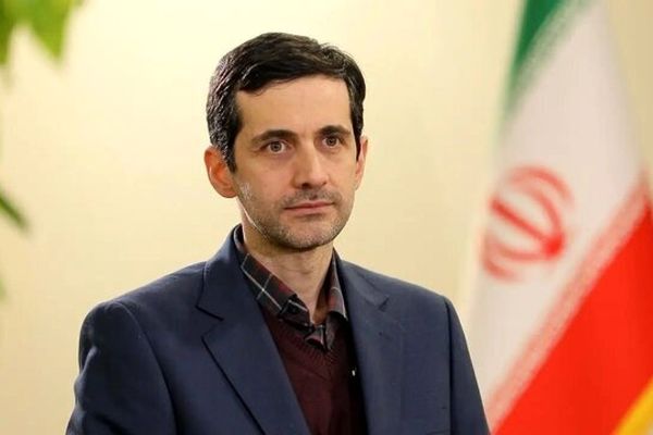 پسر پزشکیان:  الان وقت لالایی خواندن نیست باید داد بزنیم