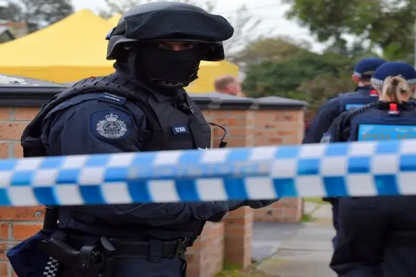 لحظه هدف قرار گرفتن تیرانداز در حال شلیک به صهیونیست ها